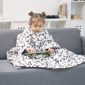 Bílá dětská deka s rukávy InnovaGoods Snug Symbols Kangoo