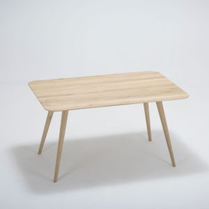 Jídelní stůl z dubového dřeva Gazzda Stafa, 140 x 90 x 75,5 cm