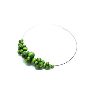 Dřevěný světle zelený náhrdelník Ko-ra-le Foam