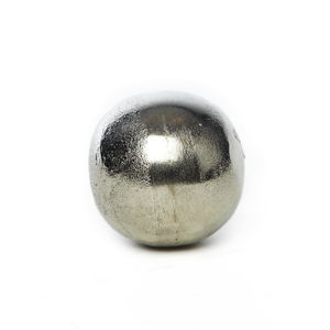 Dekorativní koule Simla Raw, ⌀ 7,5 cm