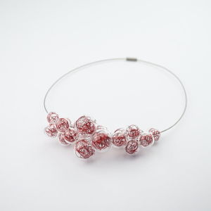 Skleněný červený náhrdelník Ko-ra-le Wired Foam