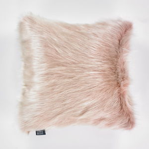 Růžový povlak na polštář WeLoveBeds Fluffy, 50 x 50 cm