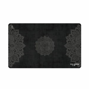 Černý ručník na jógu Yoga Design Lab Mandala, 61 x 38 cm